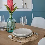 1bdr Seaview In 阿德耶